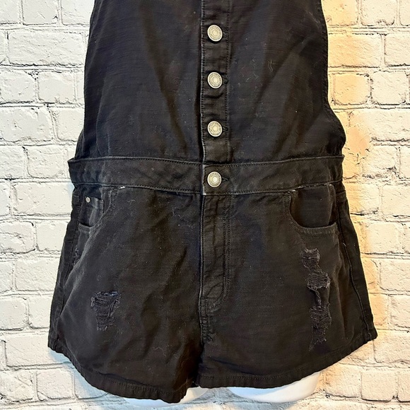 American Eagle Black Denim Distressed Shorts Overalls / medium - Picture 2 of 12